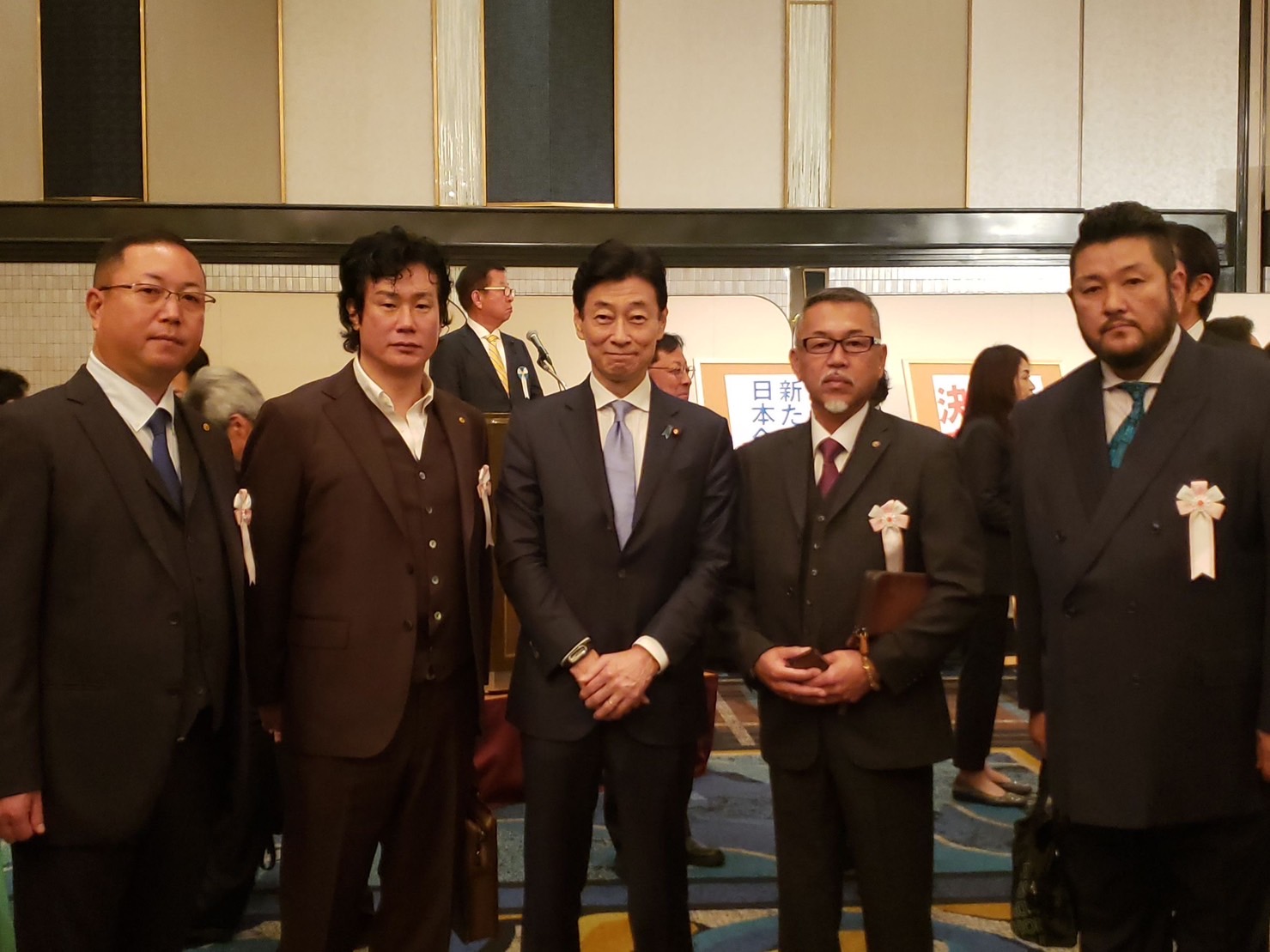 自由民主党兵庫県支部連合会第20回政経文化パーティーに参加致しました。